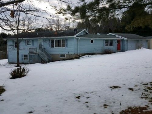 21 Hilton Rd, Dryden, NY 13053-9709