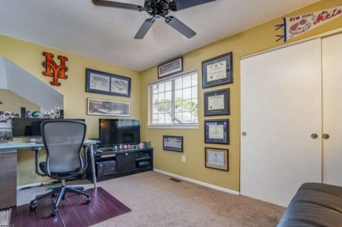 63 Birchwood Rd, Bedminster NJ  07921-1904 exterior