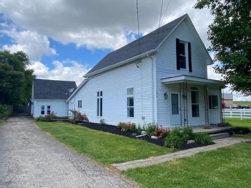 284 Sandusky St, Mechanicsburg, OH 43044-1099