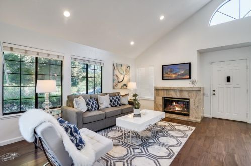2851 Buena Crest Ct, San Jose CA  95121-2956 exterior
