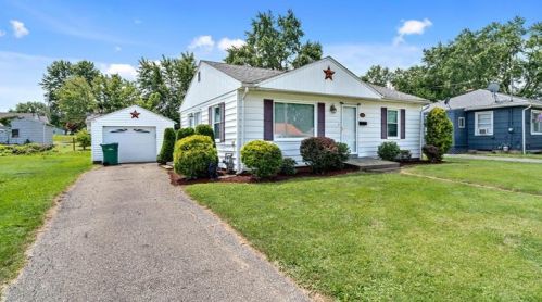 1082 Haig St, Hermitage, PA 16146-2857
