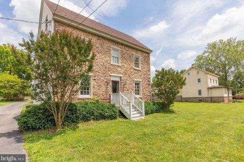 1939 Township Line Rd, Blue Bell, PA 19422-3585