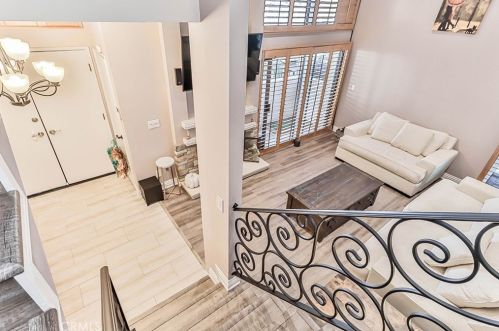 26316 Plata Ln, Calabasas CA  91302-2611 exterior