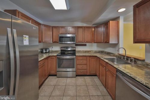 4121 Green Pond Rd, Easton PA  18045-2509 exterior