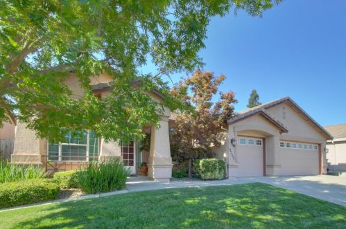 9251 Brown Rd, Elk Grove, CA 95624-3928