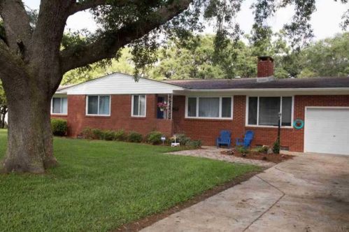 634 Lakewood Rd, Pensacola, FL 32507-2434