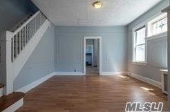 9529 239th St, Floral Park, NY 11001-3826