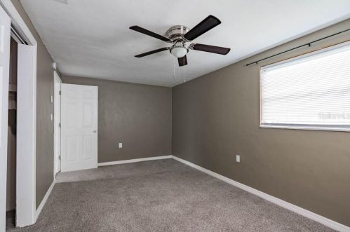 5110 Farley Dr, Tarpon Springs FL  34690-2010 exterior