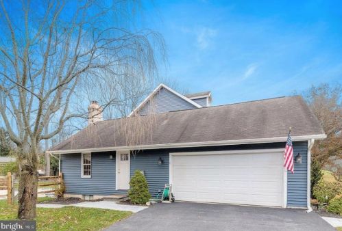 29 Krauser Rd, Downingtown PA 19335-1534 exterior