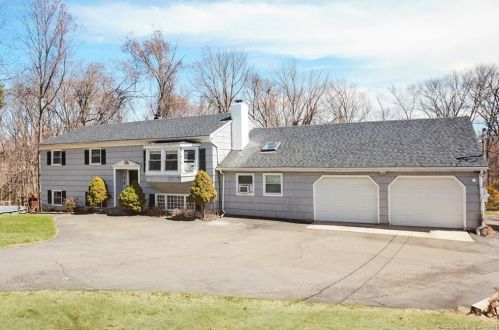 14 Benson Dr, Danbury, CT 06810-7231