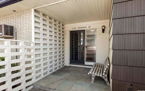 1175 Newbridge Rd, North Bellmore, NY 11710-1650