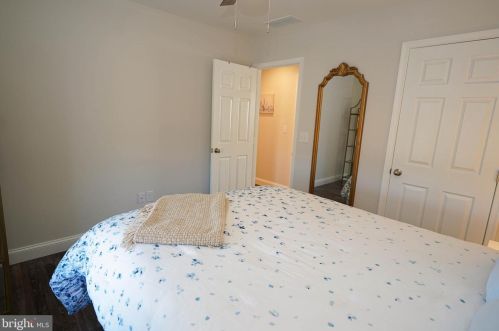 2 Highland Dr, Seaford DE  19973-4827 exterior