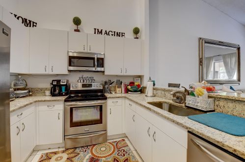 2464 Coral Trace Pl, Delray Beach FL  33445-3425 exterior