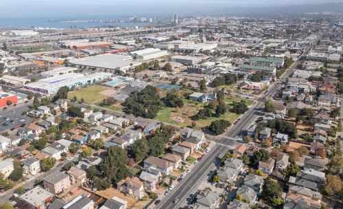 1433 Adeline St, Oakland CA  94607-2800 exterior