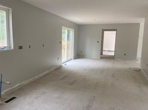 129 Leavitt Rd, Belmont NH  03220-3216 exterior