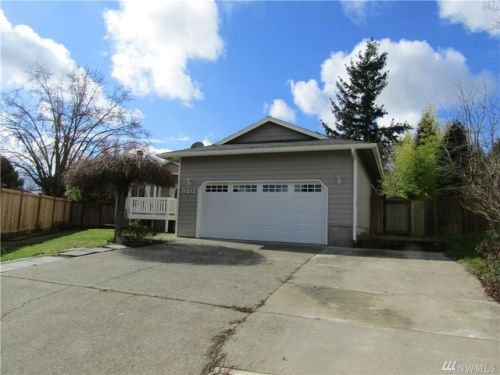 11213 233rd Pl, Kent, WA 98031-3408