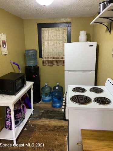 3378 Kyzer St, Mims FL  32754-3866 exterior