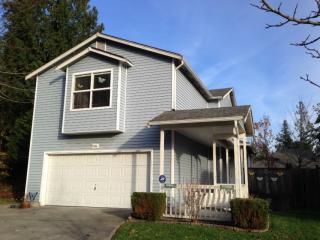 4024 Wonderwood Ln, Olympia, WA 98503-5549