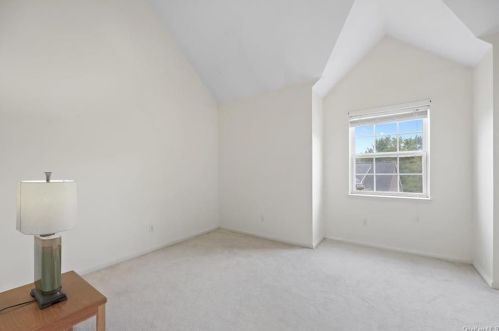 52 Deer Tree Ln, Briarcliff NY  10510-1751 exterior
