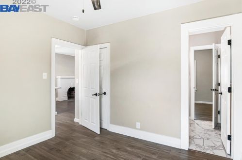 1490 76th Ave, Oakland CA  94621-2709 exterior