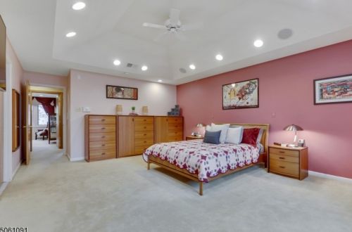 69 Fairway Ave, Verona NJ  07044-1010 exterior