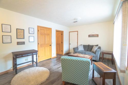 1191 Canyon Rd, Wisconsin Dells, WI 53965-9735