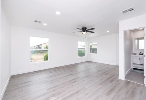 1741 Valley Center Ave, Glendora CA  91740-6132 exterior