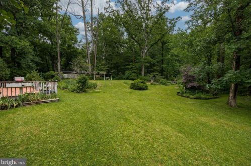 96 Steinmetz Rd, Collegeville PA  19473-1422 exterior