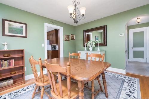 433 Newfield St, Middletown CT 06457-1830 exterior