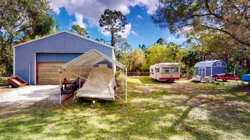 4026 62 Ave, Vero Beach FL 32968-9718 exterior