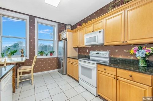 280 Main St, West Paterson NJ  07424-1236 exterior