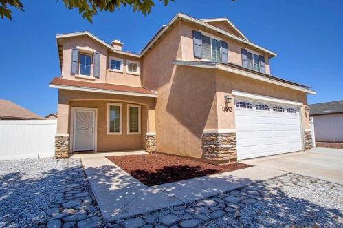 13642 Ashmont St, Victorville, CA 92392
