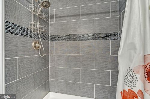 36 Quail Run, Berkeley Township NJ  08721-1300 exterior