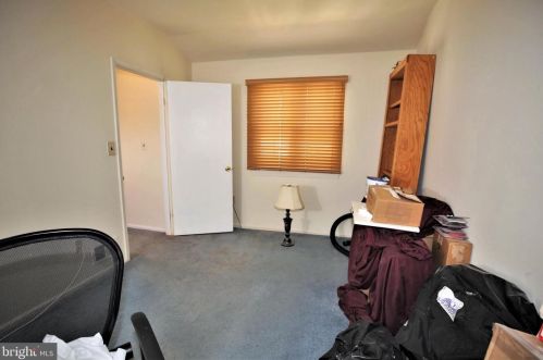 1 Allison Rd, East Windsor NJ  08520-2629 exterior