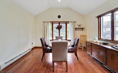 6 Marion Rd, Verona NJ  07044-1420 exterior