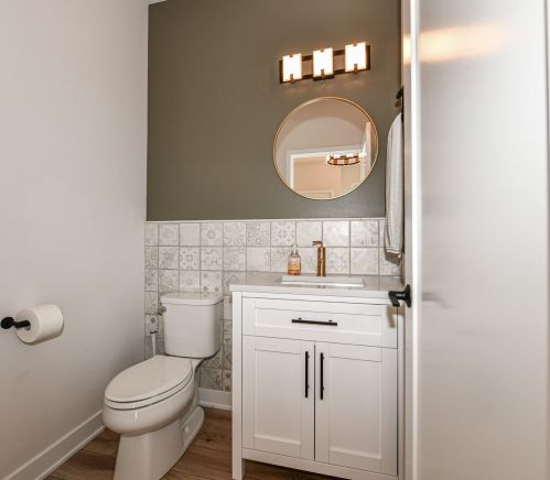 9110 Creekside Cir, Kenosha WI  53158-3245 exterior