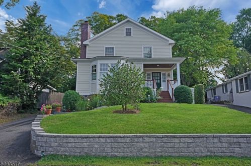 30 Center St, Bernardsville, NJ 07924-2470