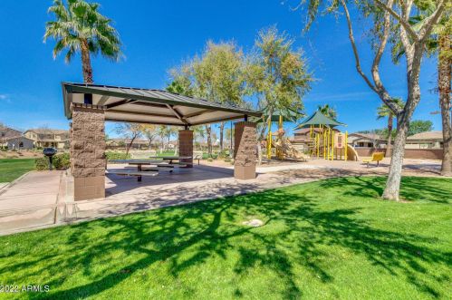 776 Trellis Rd, San Tan Valley AZ  85140-6611 exterior