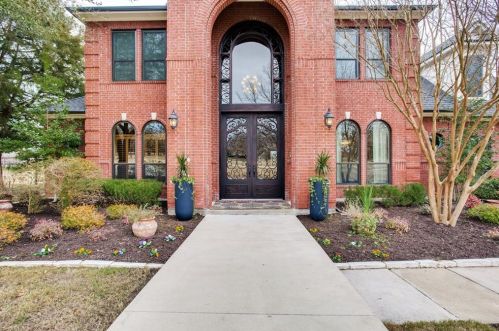 528 Hickory Ridge Cir, Argyle, TX 76226-3941