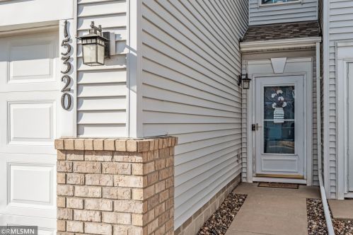 15320 Flower Way, Saint Paul, MN 55124-3132