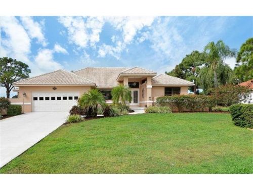 30 Windsor Dr, Placida, FL 33946-2332