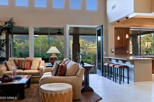 6462 Amber Sun Dr, Scottsdale AZ 85266-7034 exterior