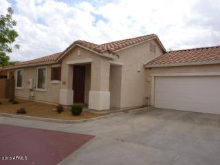 926 Porter Ct, Gilbert, AZ 85296-8383