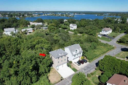 11 Jenny Ln, South Kingstown RI  02882-5434 exterior