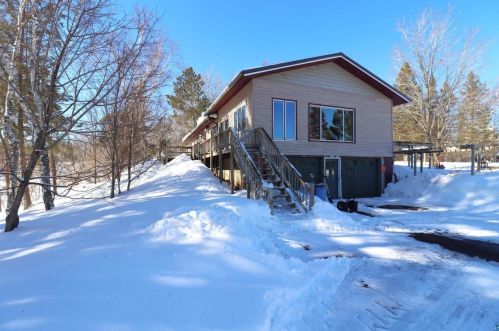 19805 Keystone Rd, Mason, WI