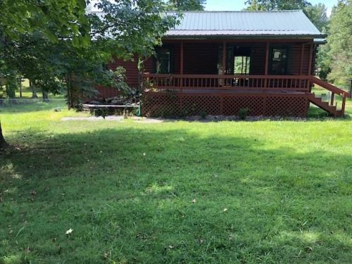 1760 Rainwater Ln, Manitou, KY 42436-9711