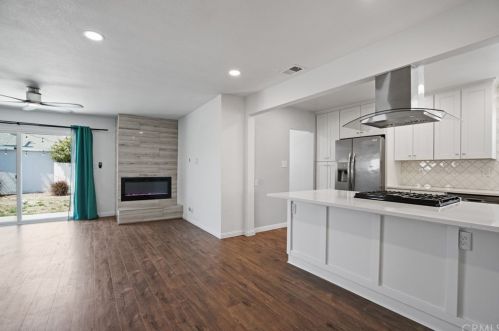 4835 122nd St, Hawthorne CA  90250-3507 exterior