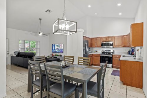 1808 Fears Ave, Port Saint Lucie FL  34953-4526 exterior