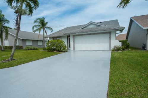 5281 Tiffany Anne Cir, West Palm Beach, FL 33417-1083