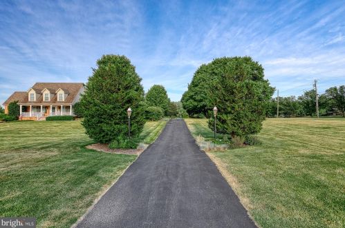 201 Mdw Ln, Navy Sup Dpt PA 17055-9531 exterior